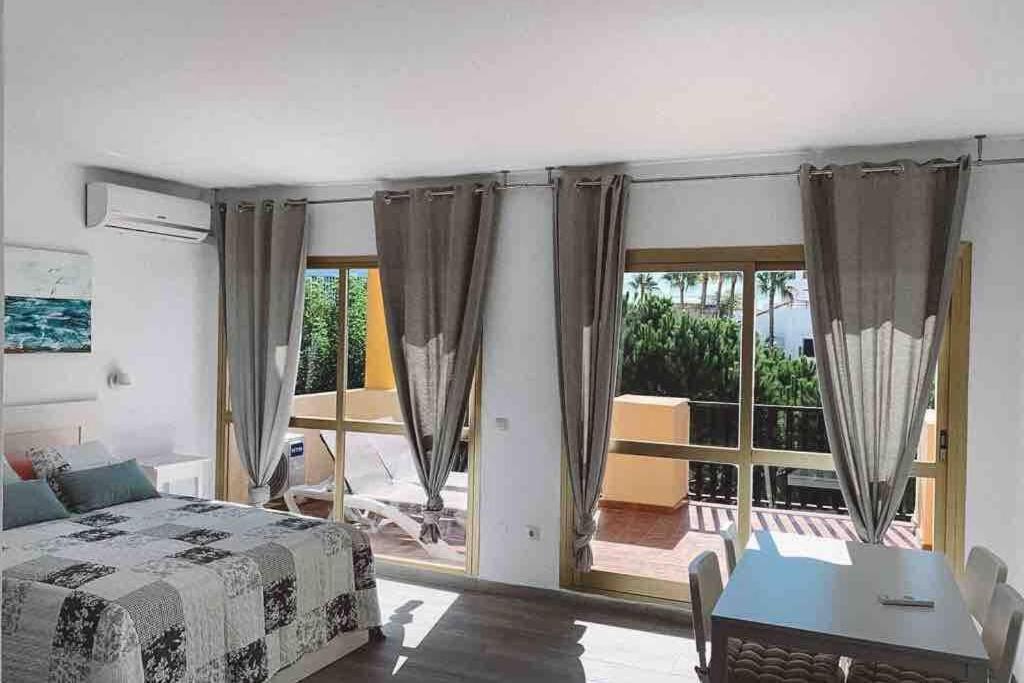Romana Playa Marbella Buitenkant foto